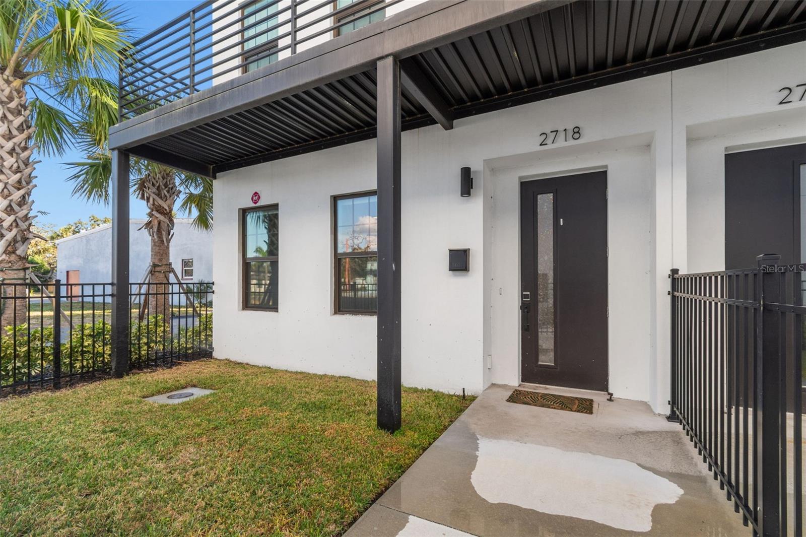 CANVAS WAD - Residential