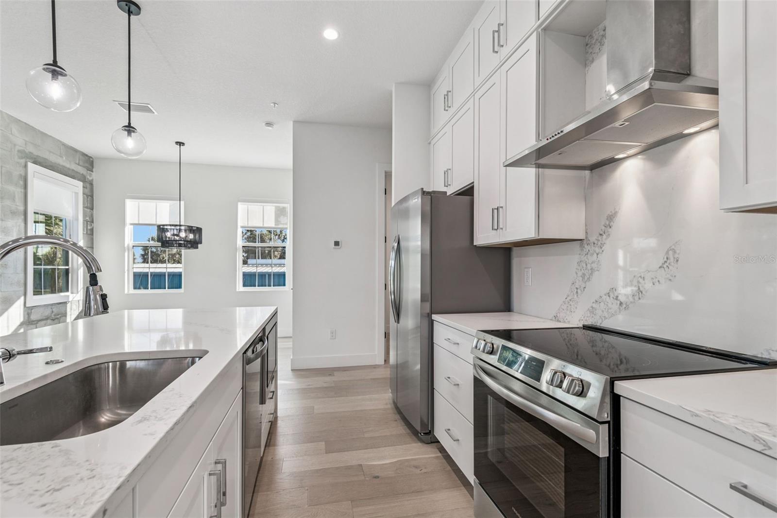 CANVAS WAD - Residential