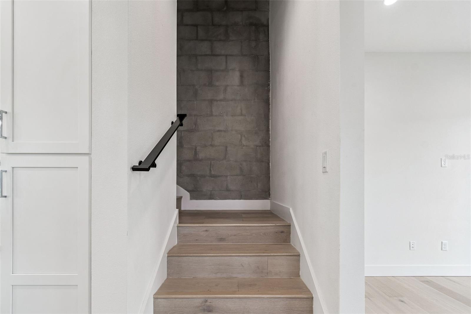 CANVAS WAD - Residential