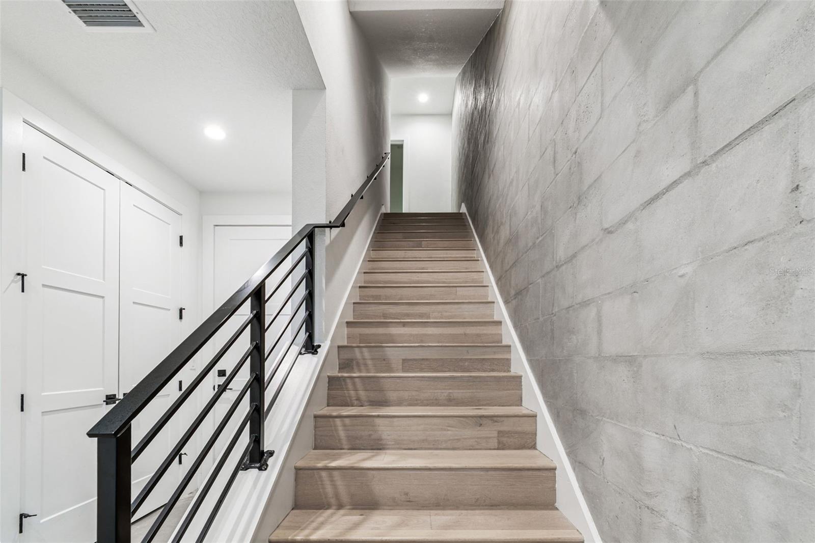 CANVAS WAD - Residential