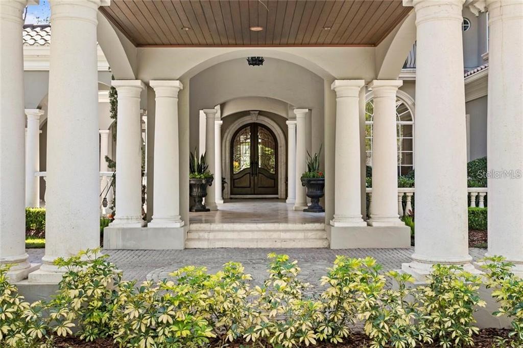 TAMPA PALMS - Residential