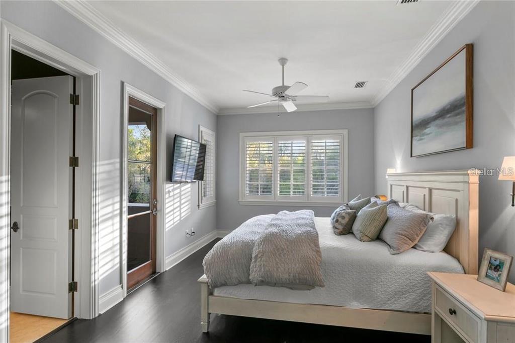 TAMPA PALMS - Residential