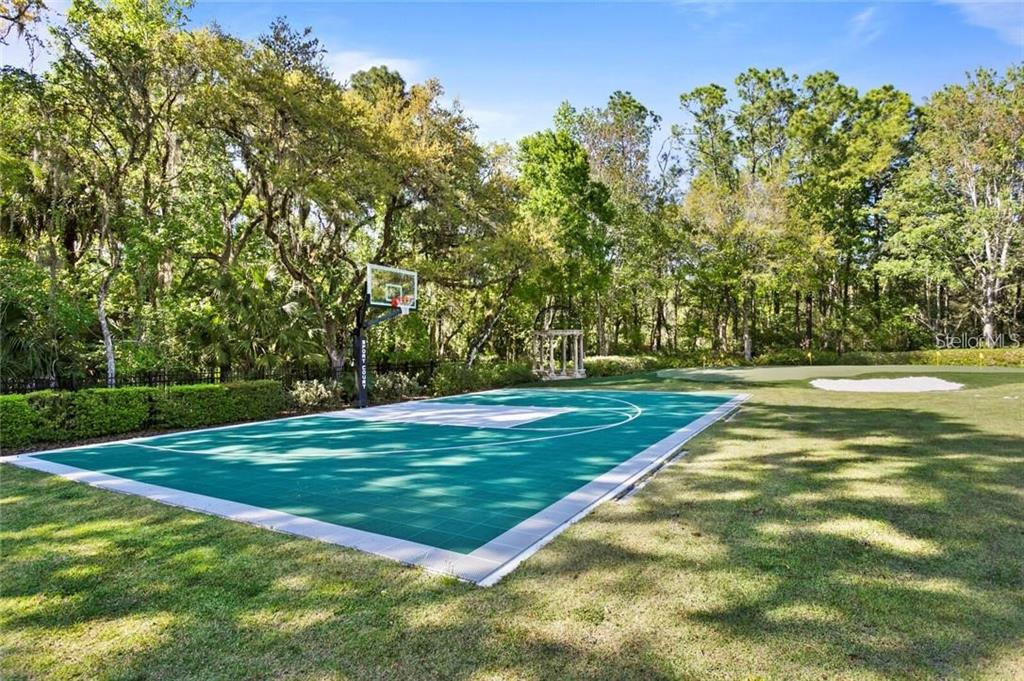 TAMPA PALMS - Residential