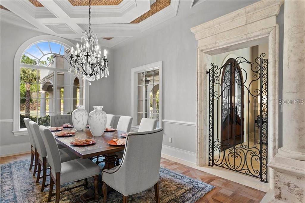 TAMPA PALMS - Residential