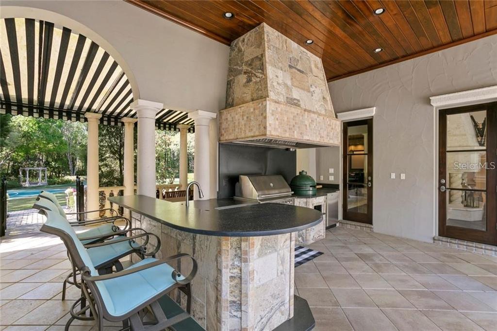 TAMPA PALMS - Residential