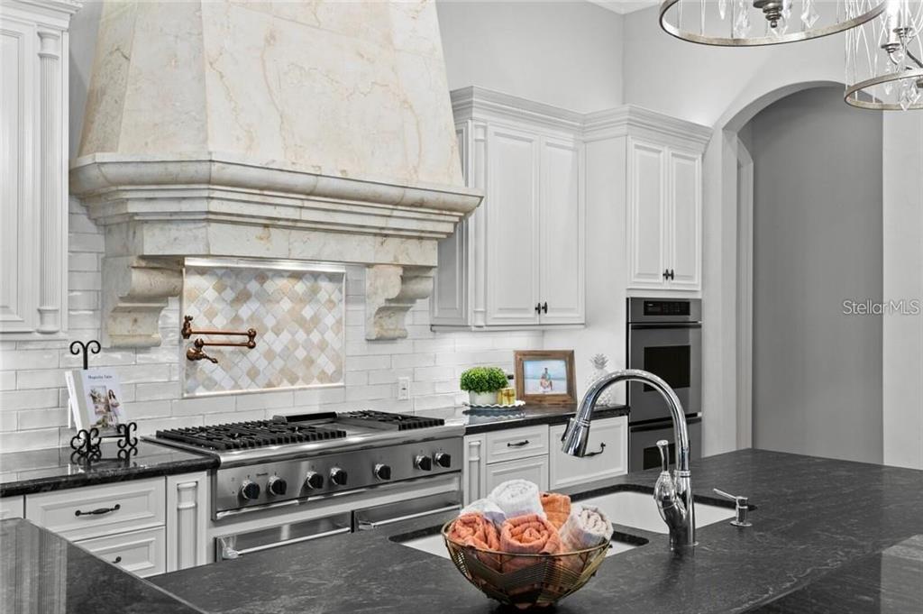 TAMPA PALMS - Residential