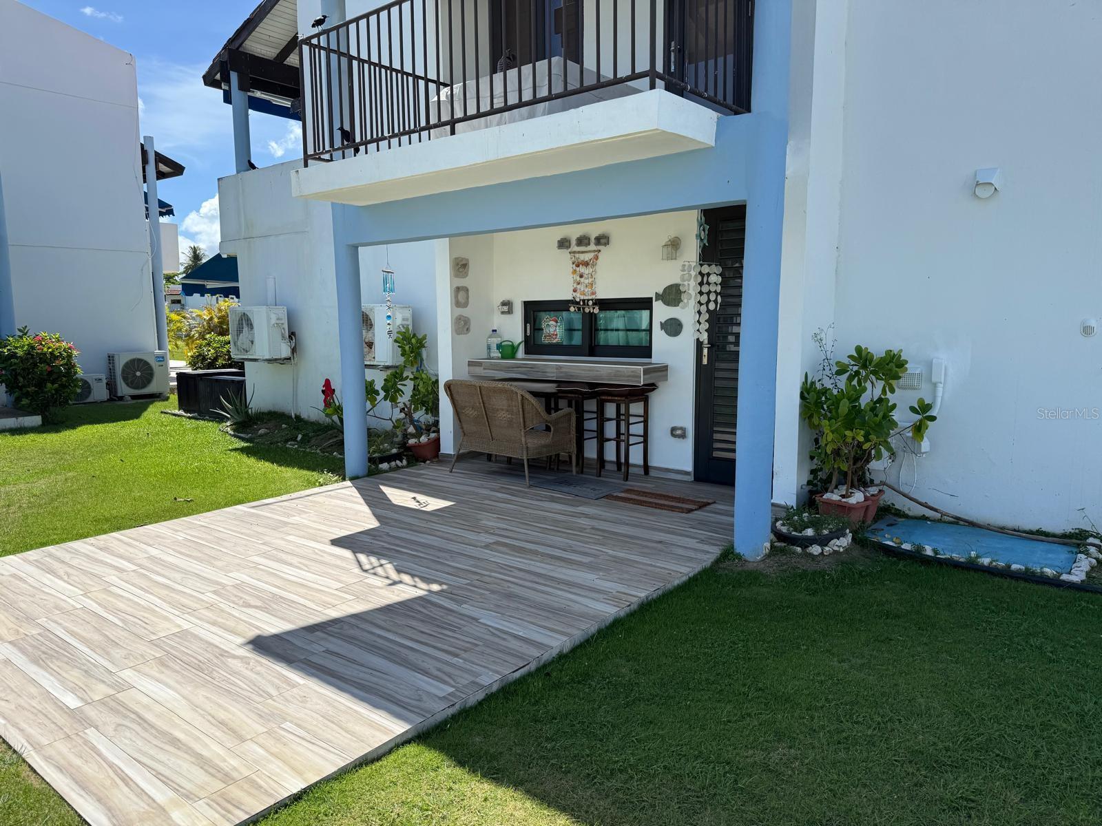 COND. PLAYAS DEL YUNQUE - Residential