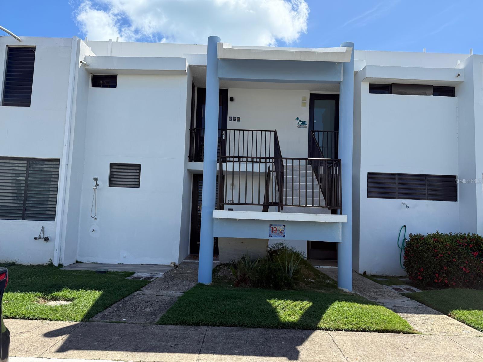 COND. PLAYAS DEL YUNQUE - Residential