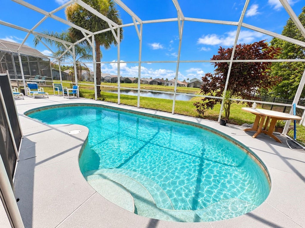 Photo of 4516 Declaration Drive, Kissimmee, FL 34746 (MLS # S5160208)