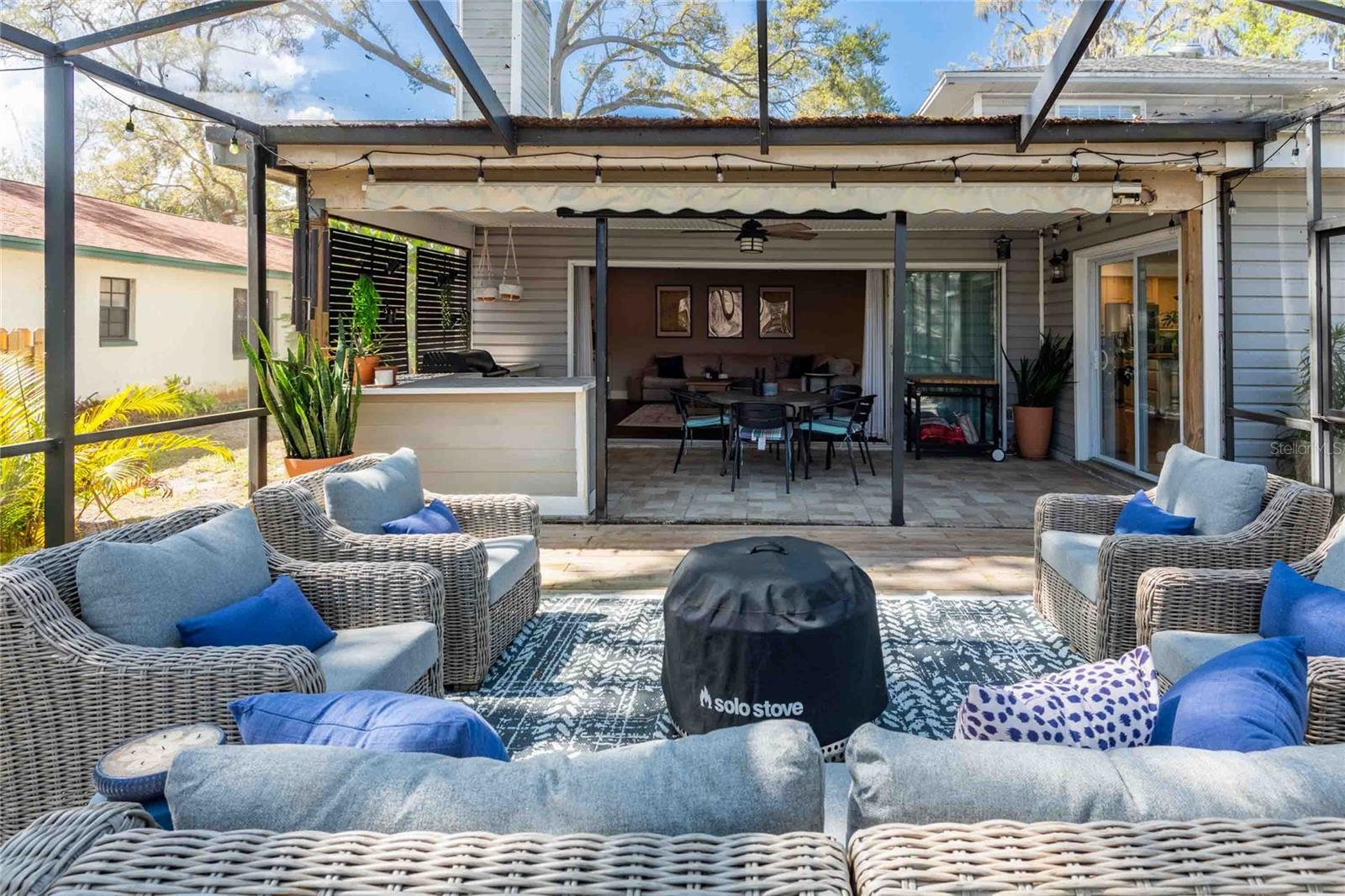 CASTLE WOODS - Residential