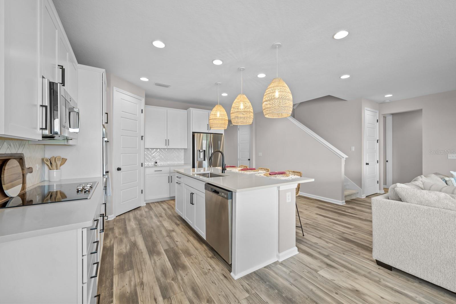 LOS LAGOS/MATANZAS SHORES I - Residential