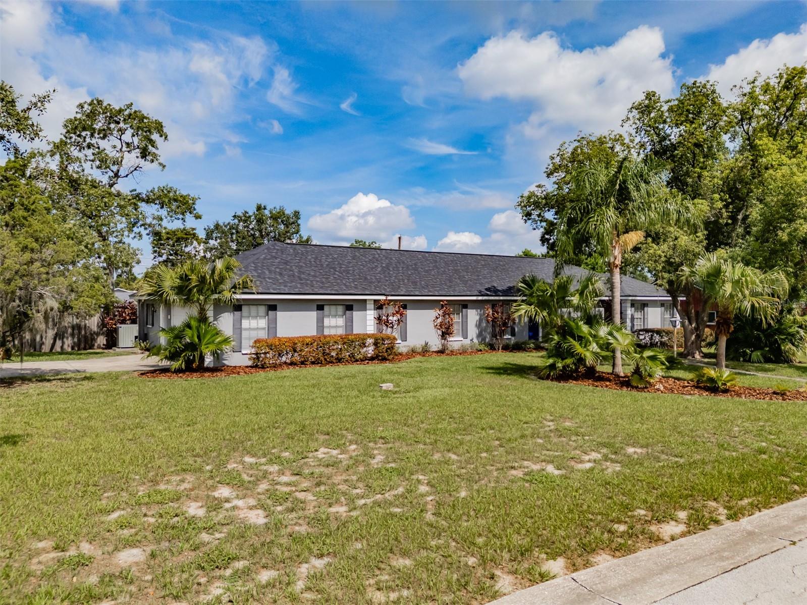 1302 IVYWOOD DRIVE