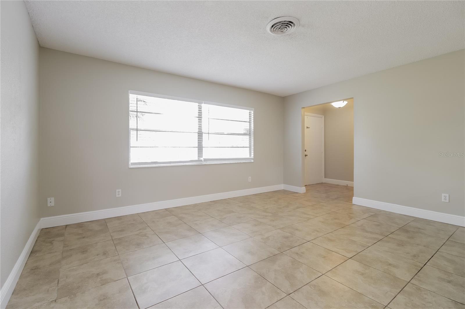 PARK MANOR ESTATES - Residential Lease