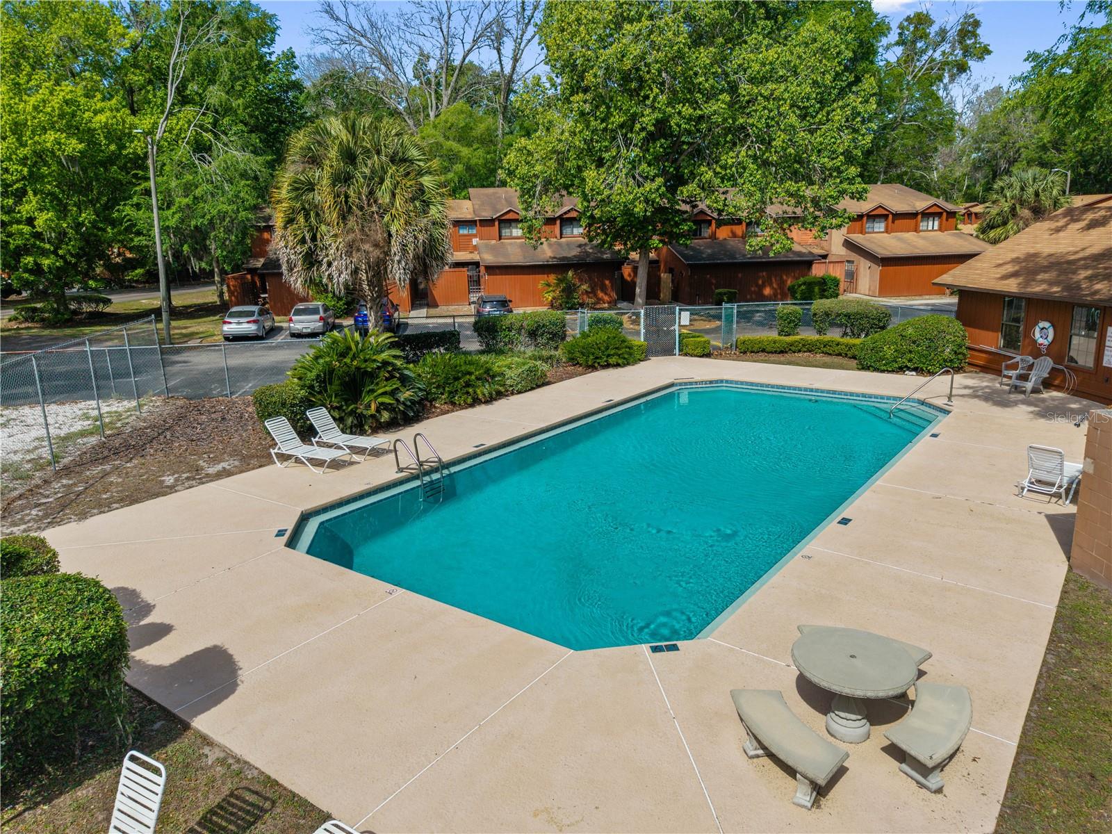 ROCKWOOD VILLAS - Residential