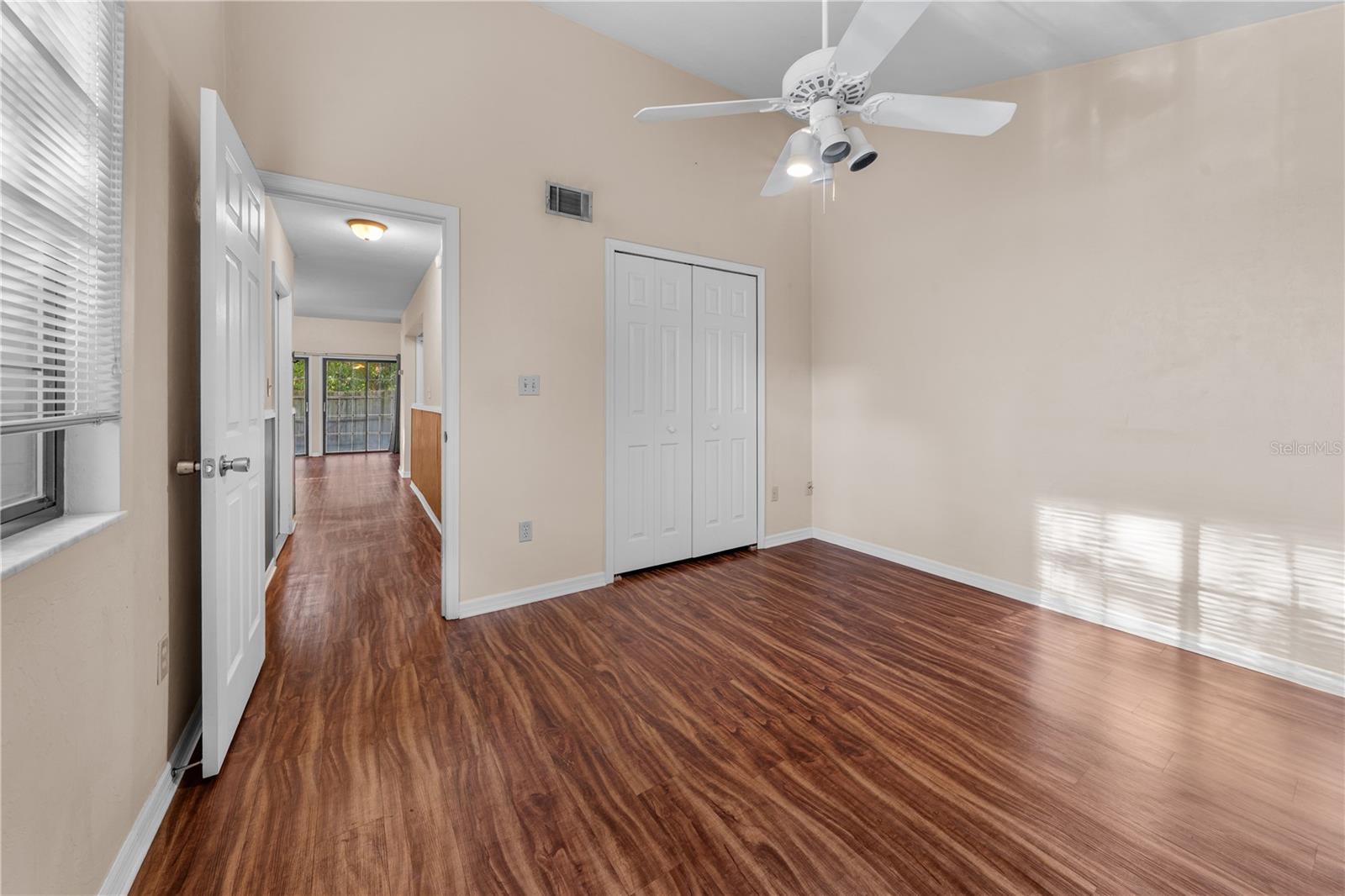 ROCKWOOD VILLAS - Residential