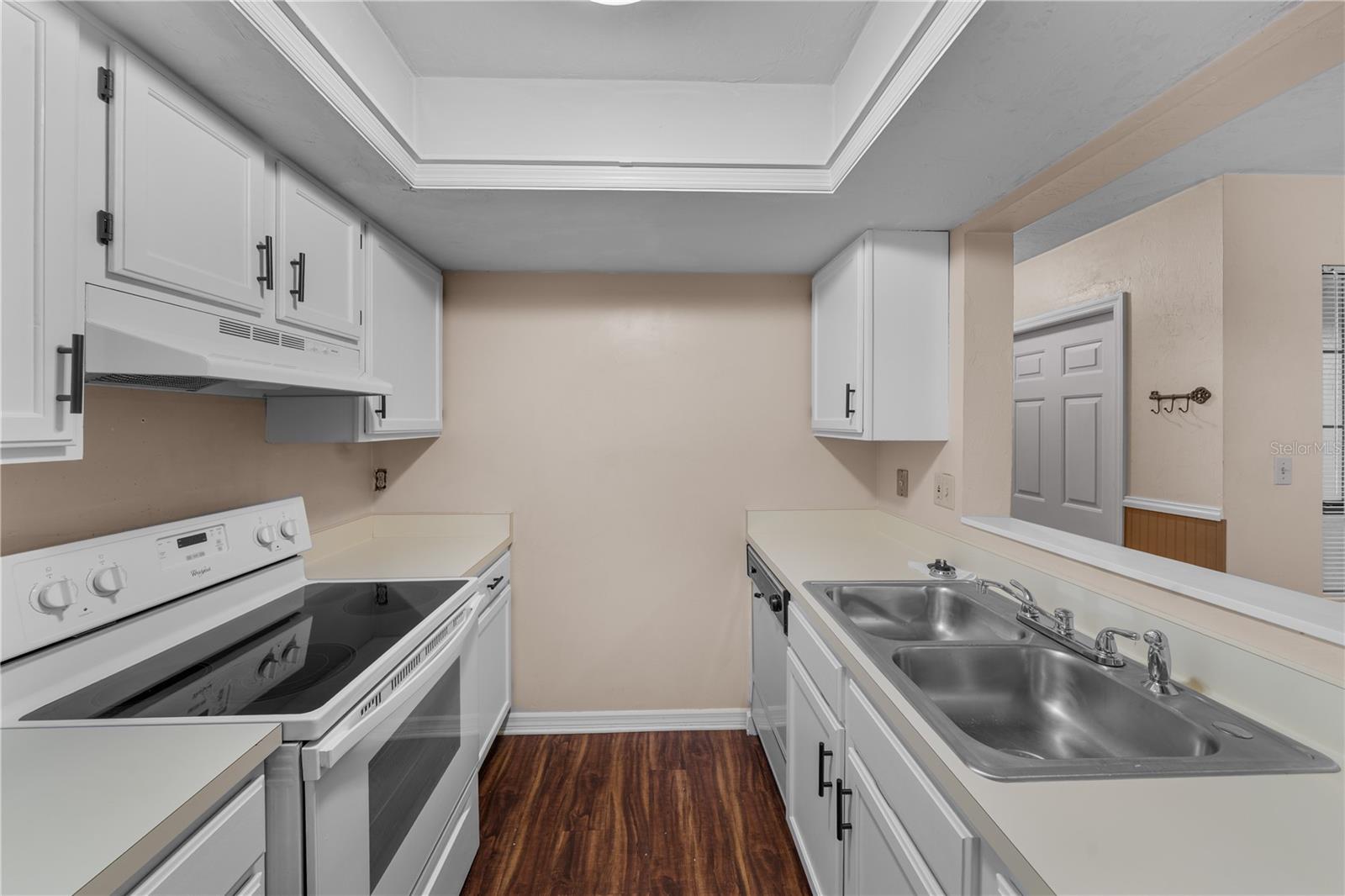 ROCKWOOD VILLAS - Residential