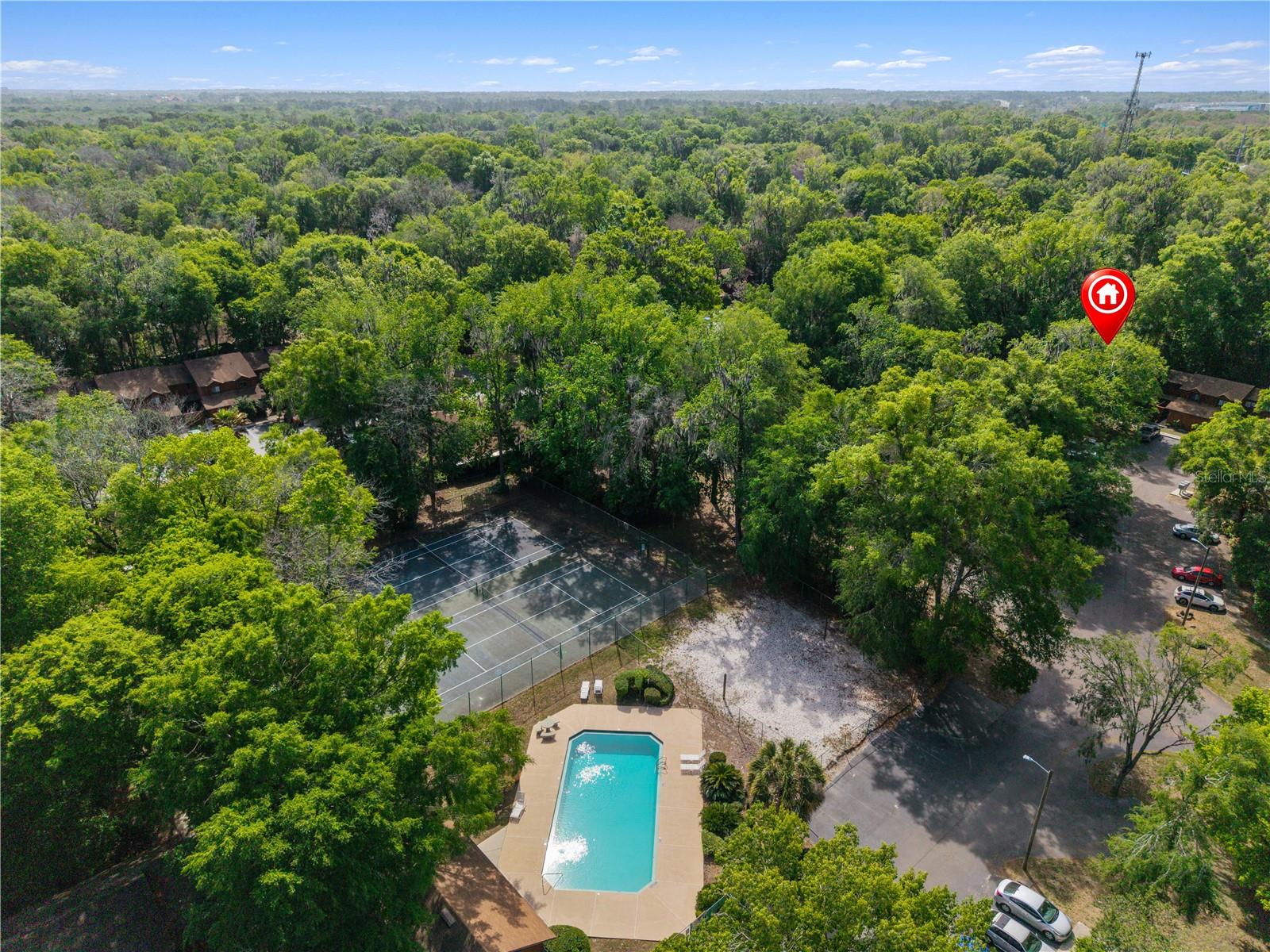 ROCKWOOD VILLAS - Residential