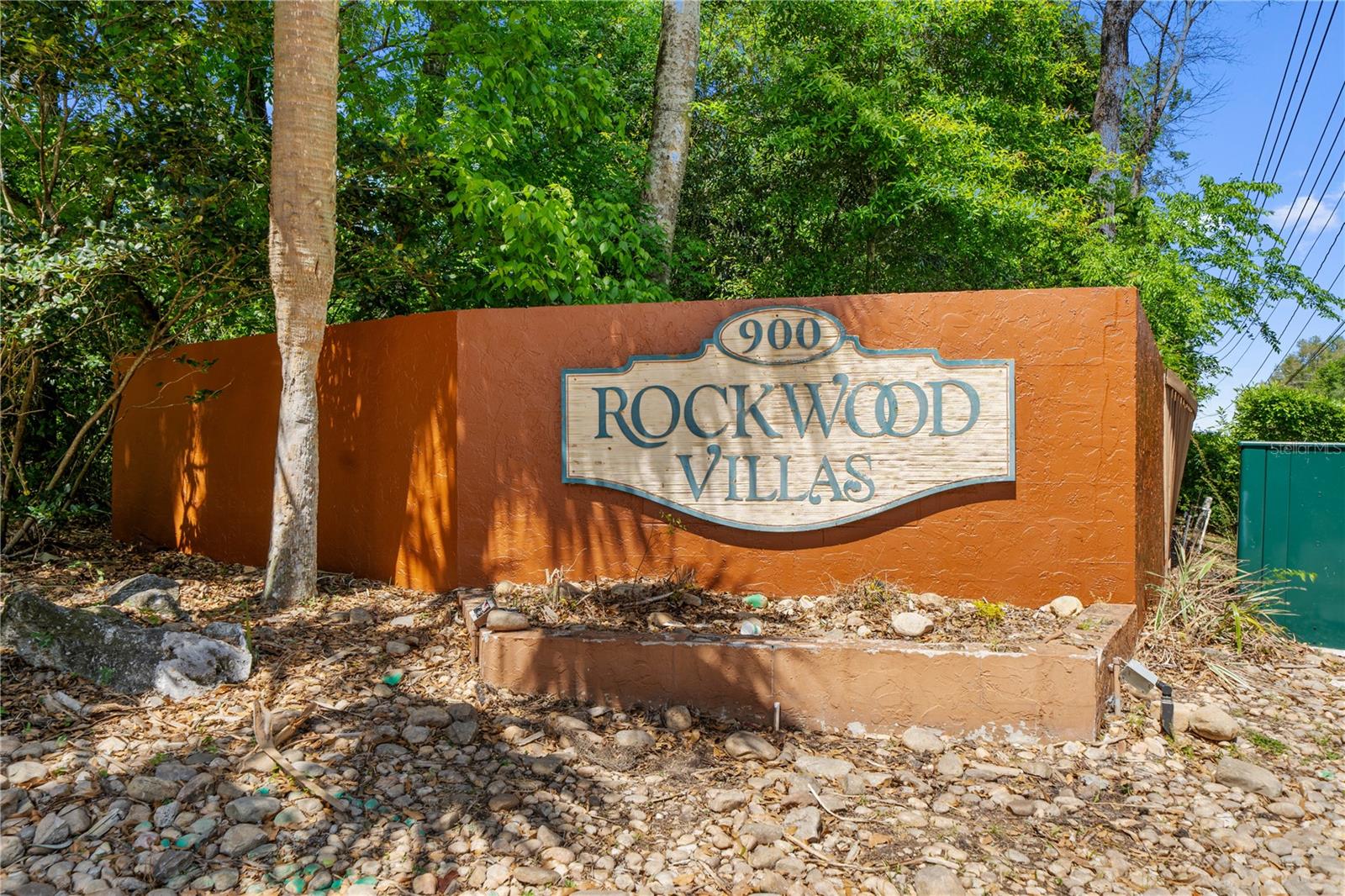 ROCKWOOD VILLAS - Residential