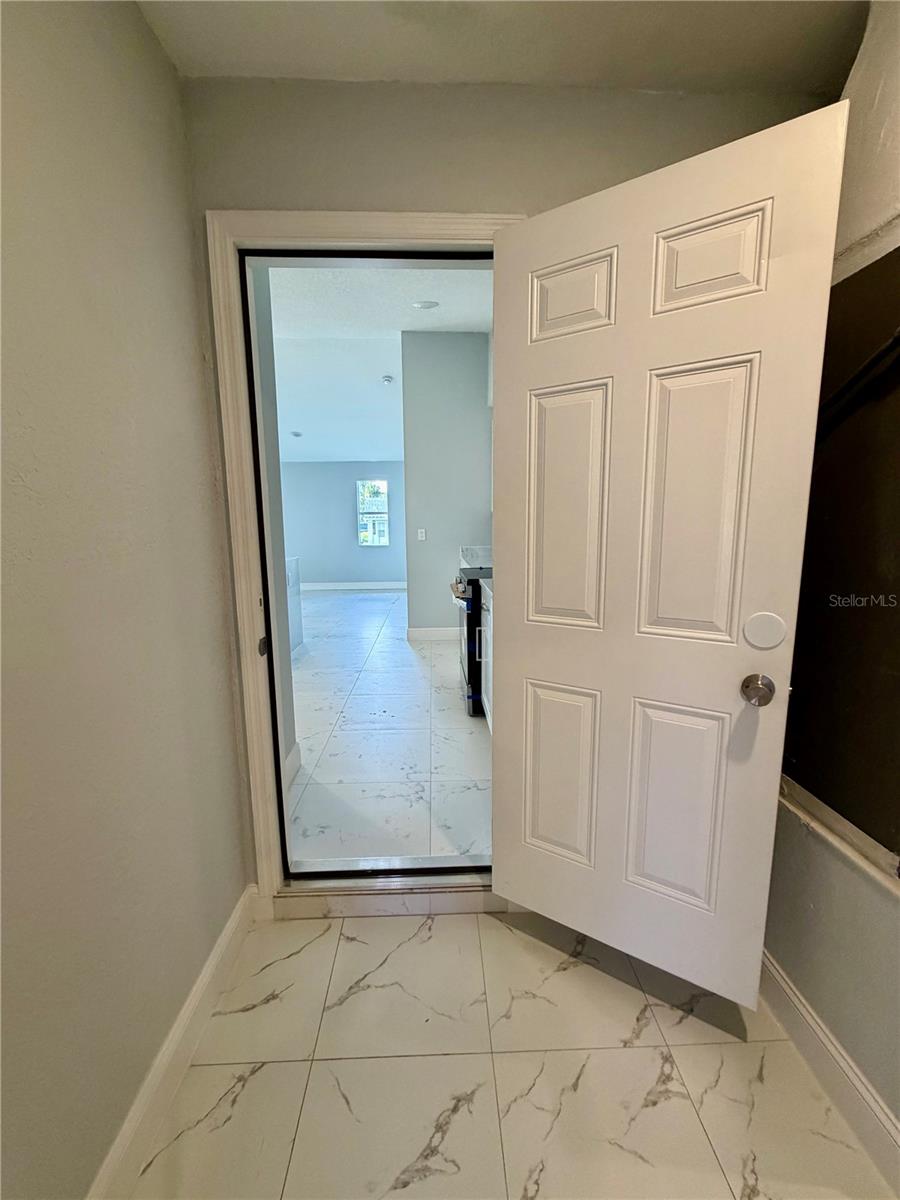 EDGEWATER ACRES UNIT 05 RESUB - Residential