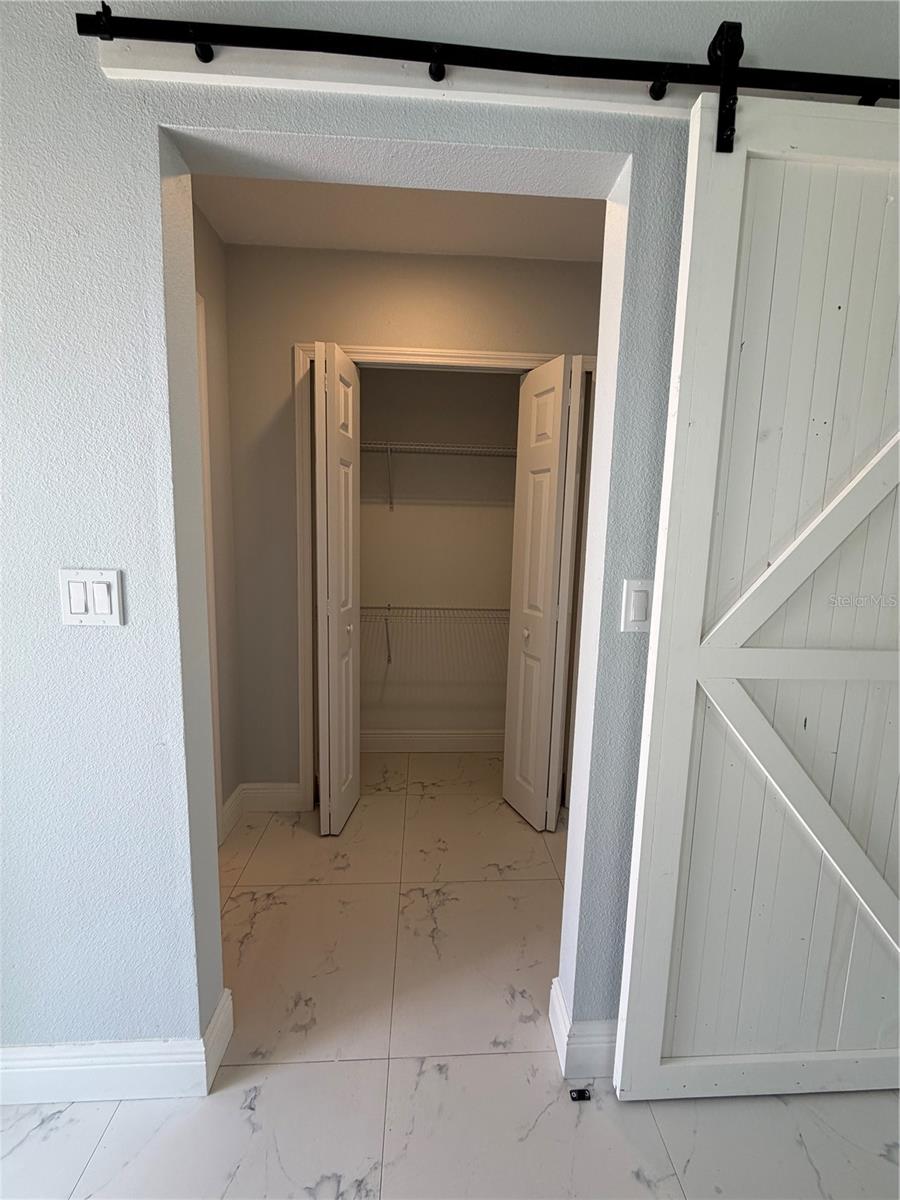 EDGEWATER ACRES UNIT 05 RESUB - Residential