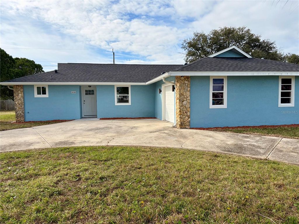 Photo of 1016 Ruth Drive, Edgewater, FL 32132 (MLS # O6368541)