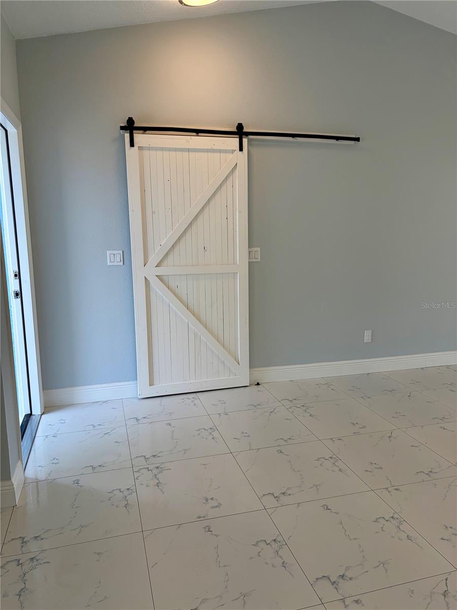 EDGEWATER ACRES UNIT 05 RESUB - Residential