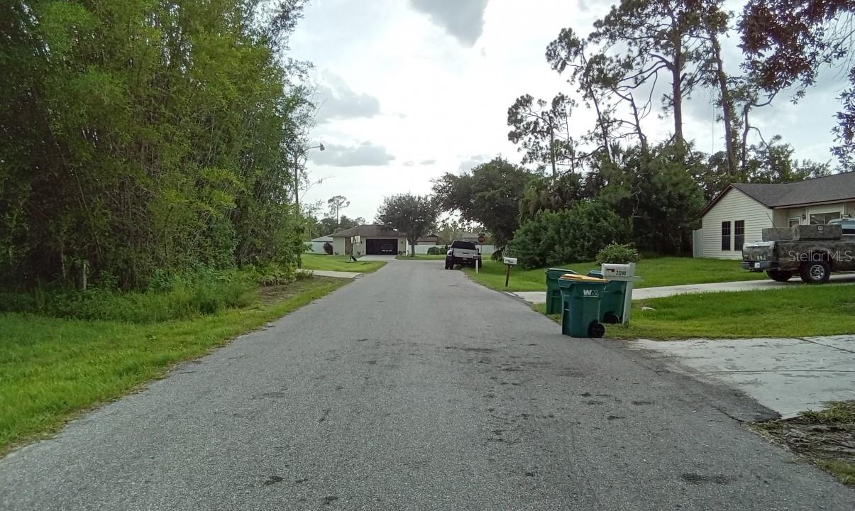 PORT CHARLOTTE SEC 033 - Land