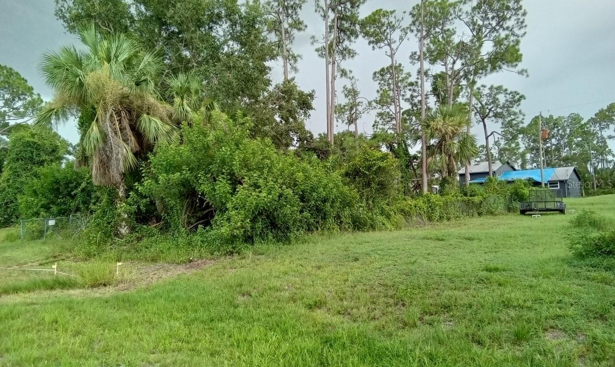 PORT CHARLOTTE SEC 033 - Land