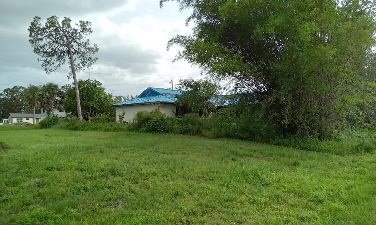 PORT CHARLOTTE SEC 033 - Land