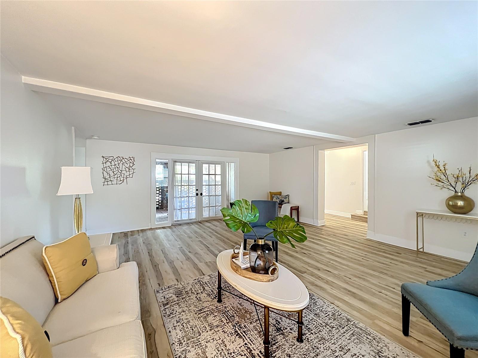 BEACON HILL - Residential