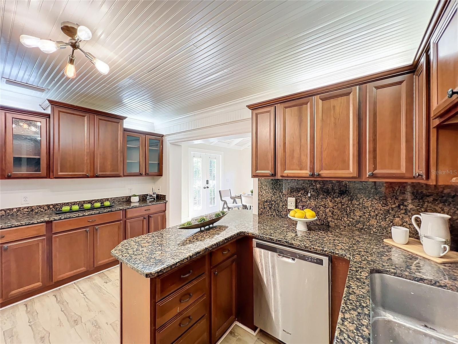 BEACON HILL - Residential