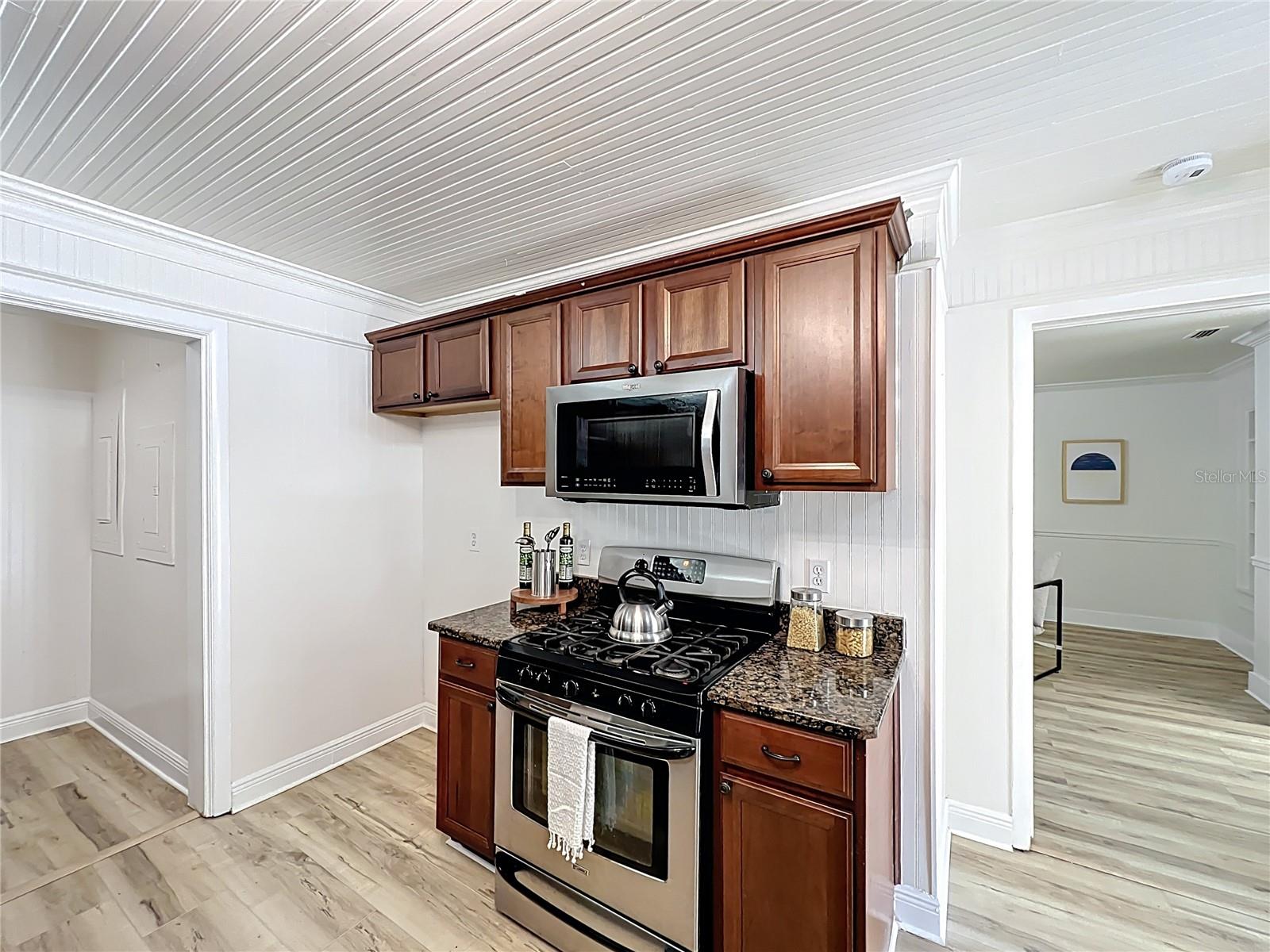 BEACON HILL - Residential