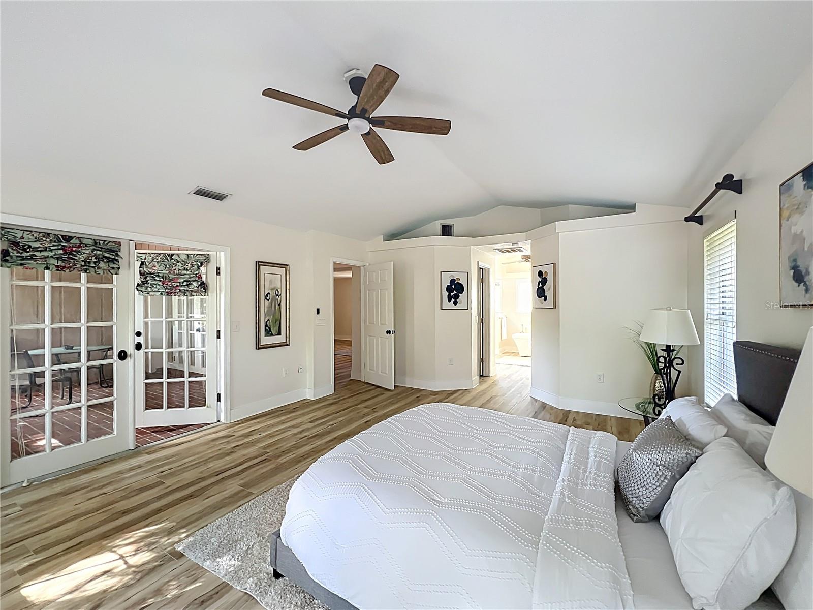 BEACON HILL - Residential