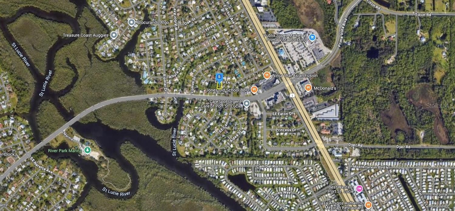 Main image without alt text