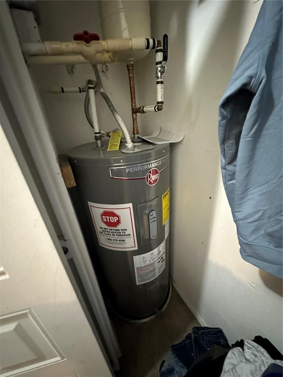 STONE CREEK AT WEKIVA A CONDO - Residential