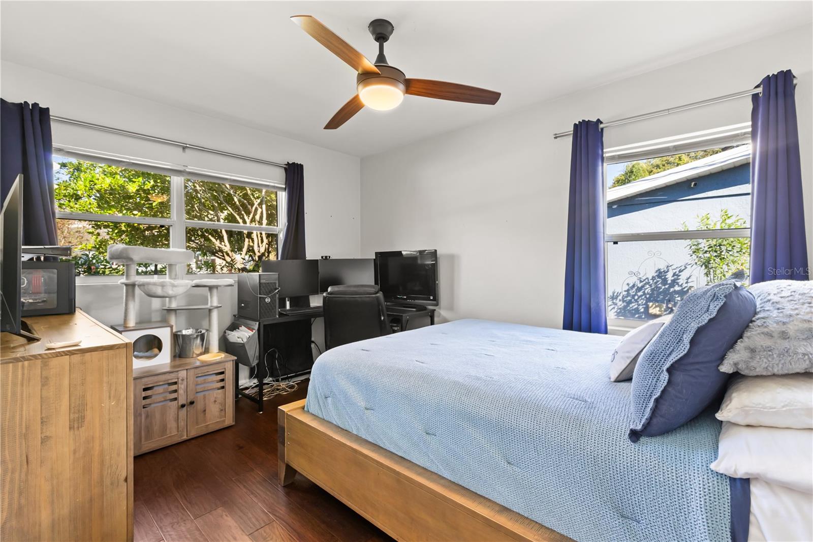 CHEROKEE MANOR - Residential