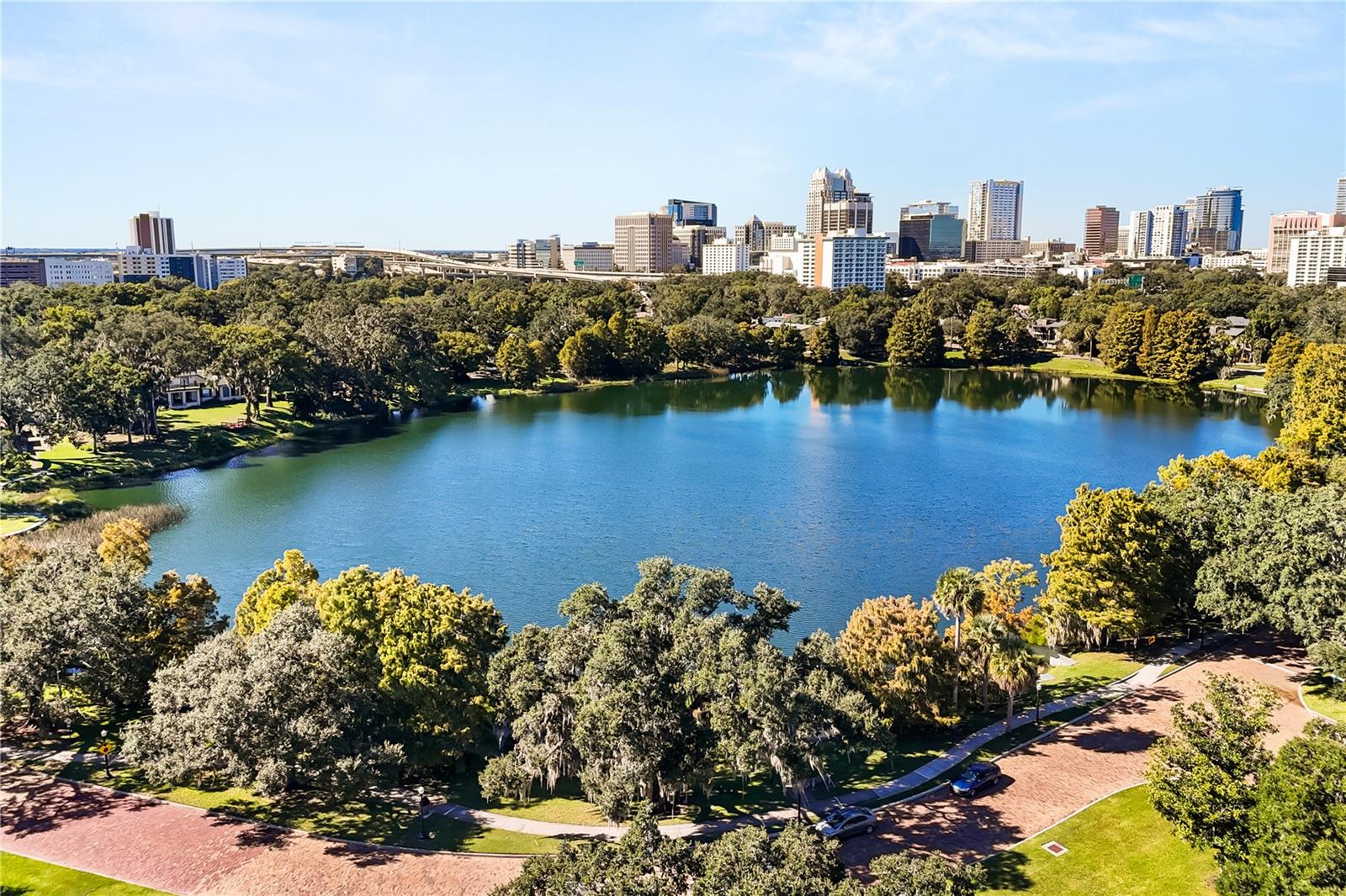 CHEROKEE MANOR - Residential