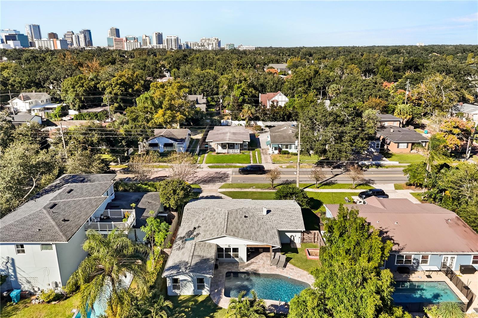 CHEROKEE MANOR - Residential