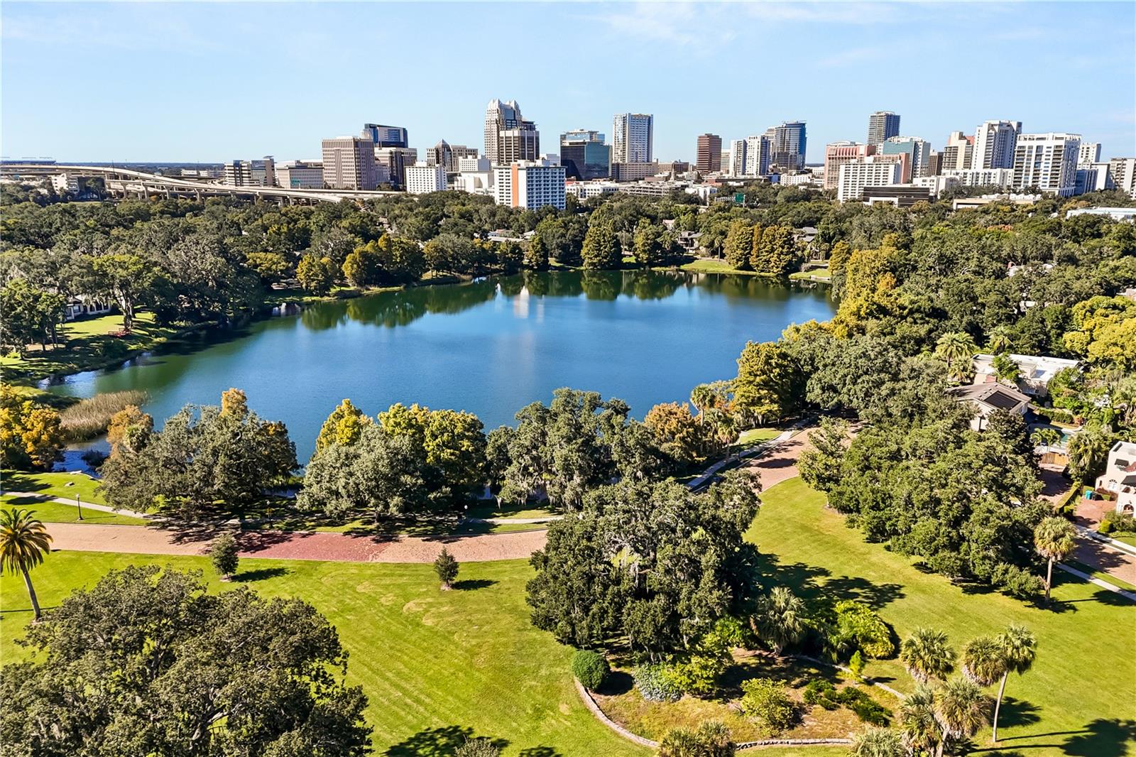 CHEROKEE MANOR - Residential