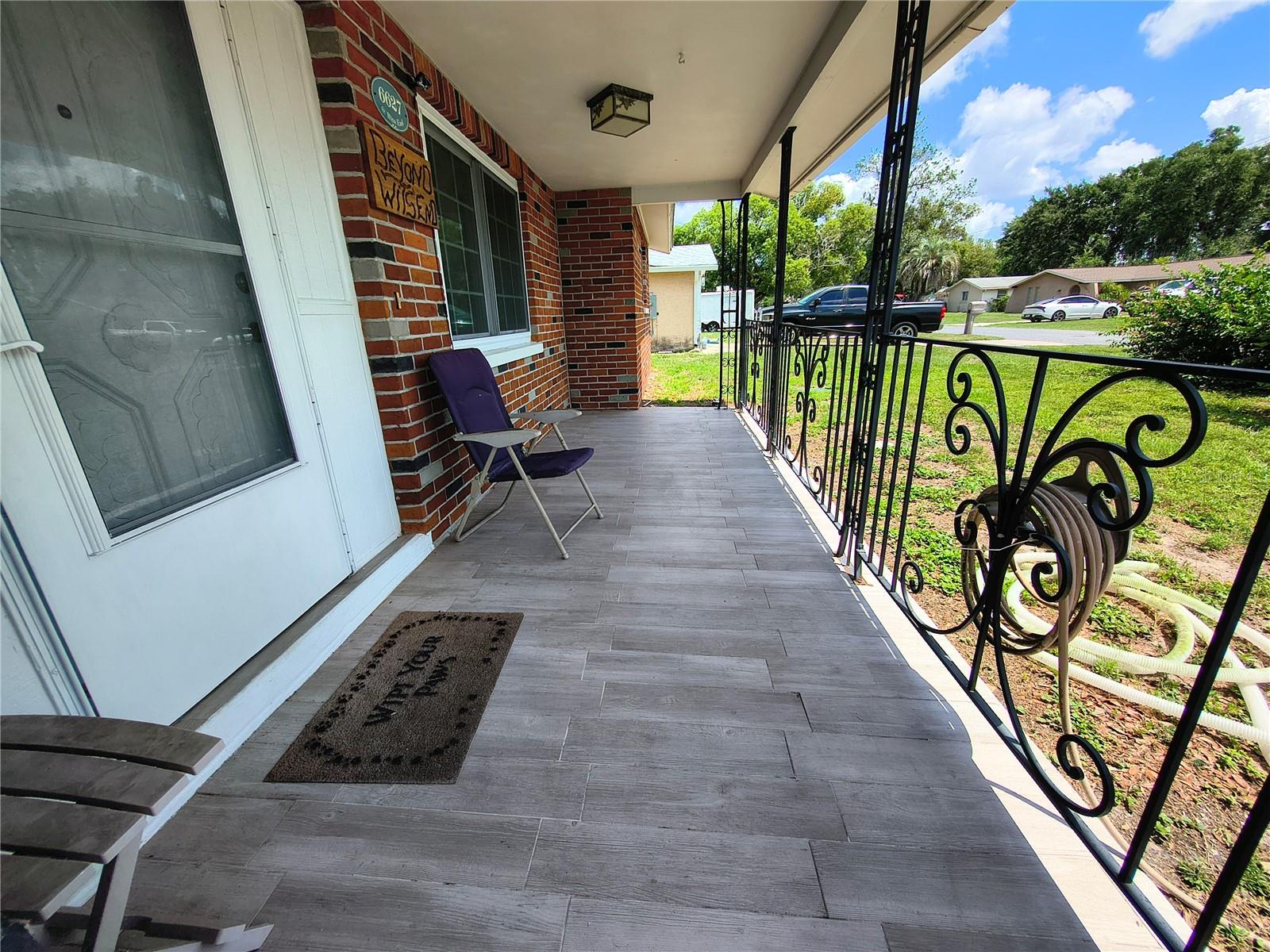 LAKEWOOD VILLAS - Residential