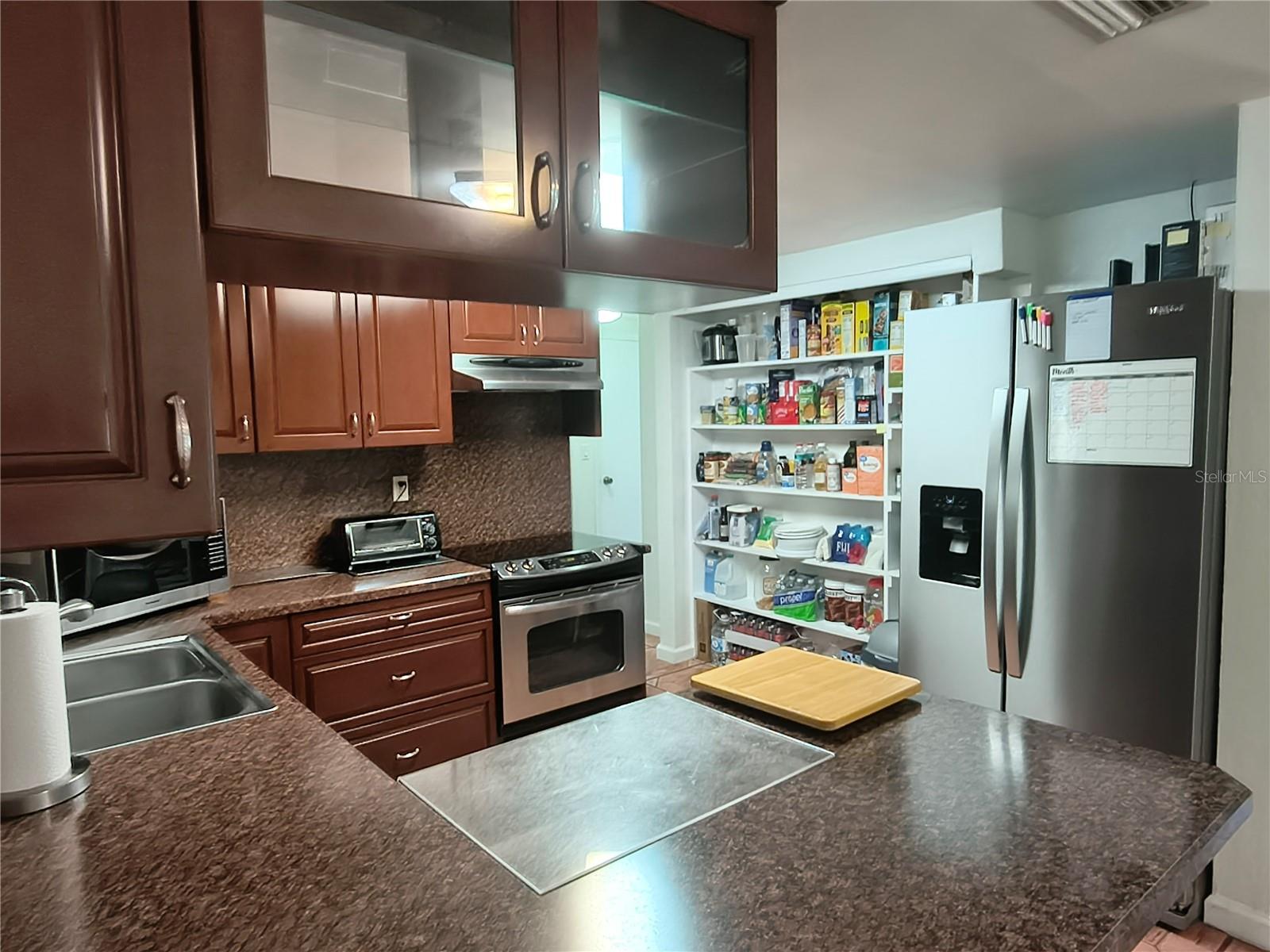 LAKEWOOD VILLAS - Residential
