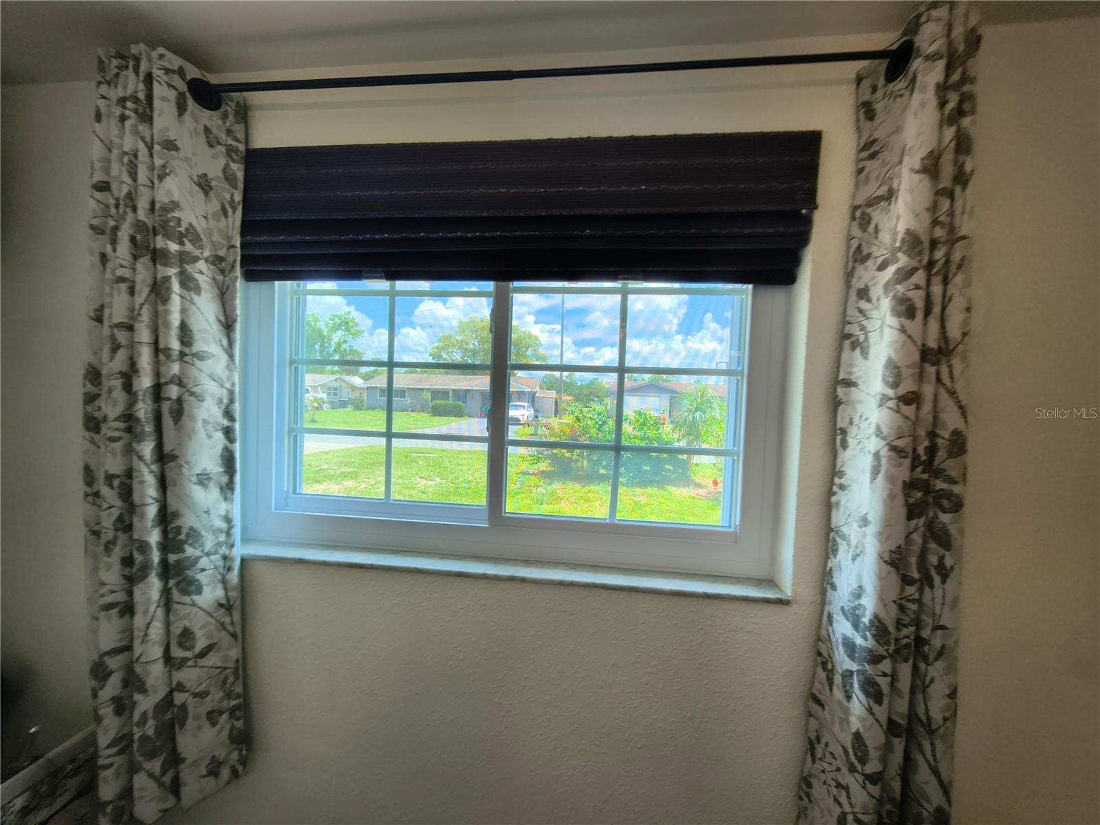LAKEWOOD VILLAS - Residential