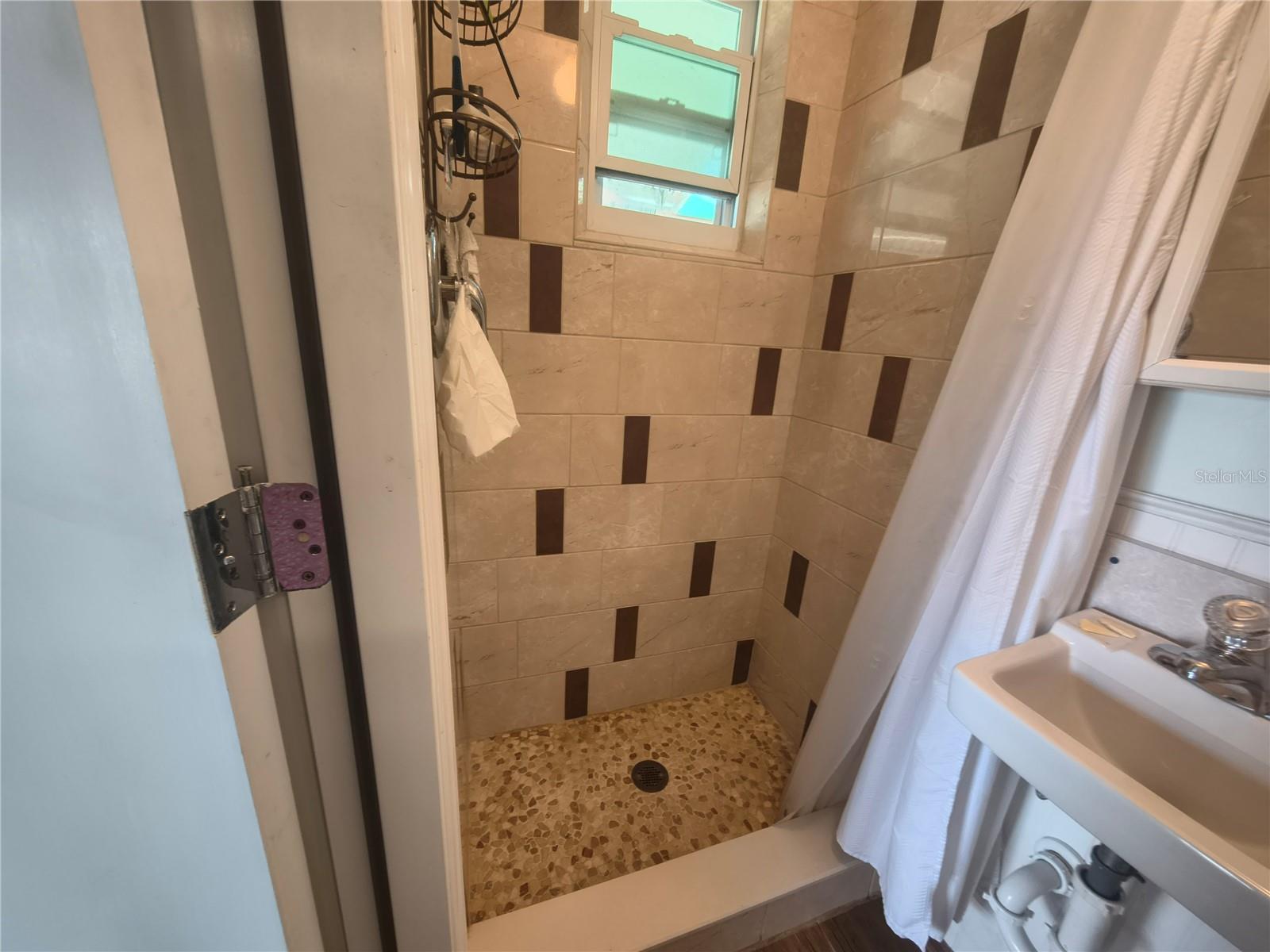 LAKEWOOD VILLAS - Residential