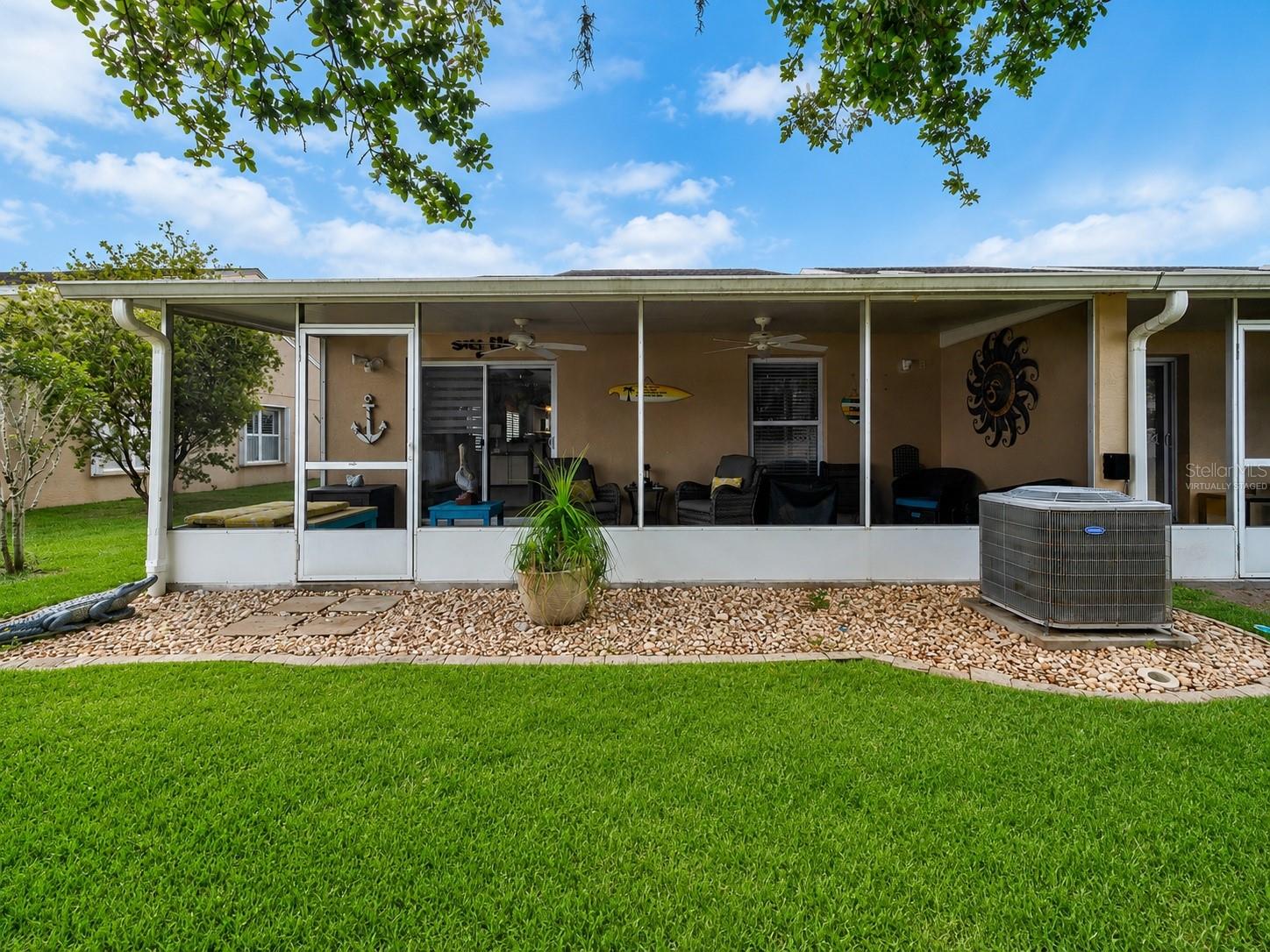 HAWKS COVE - Residential