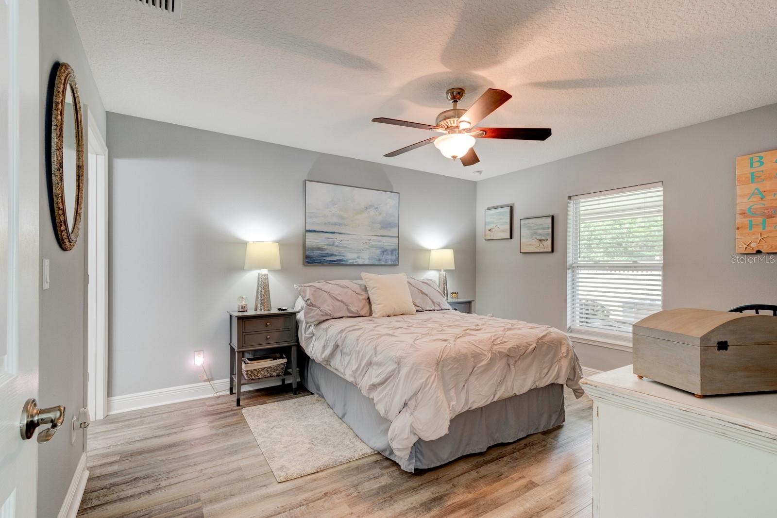 HAWKS COVE - Residential