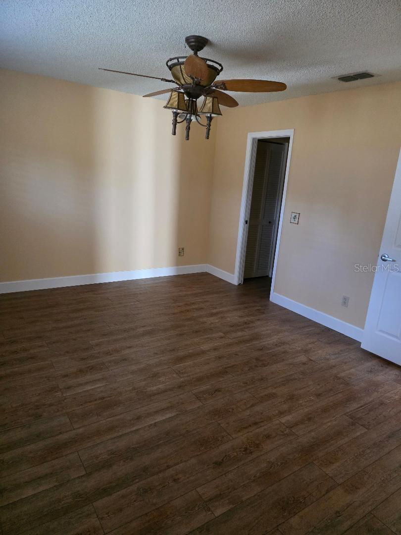 ON TOP OF THE WORLD PH 01 A SEC 01 - Residential