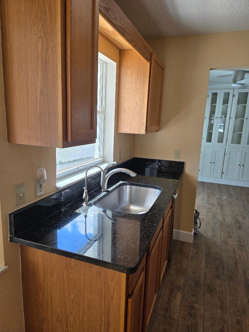 ON TOP OF THE WORLD PH 01 A SEC 01 - Residential