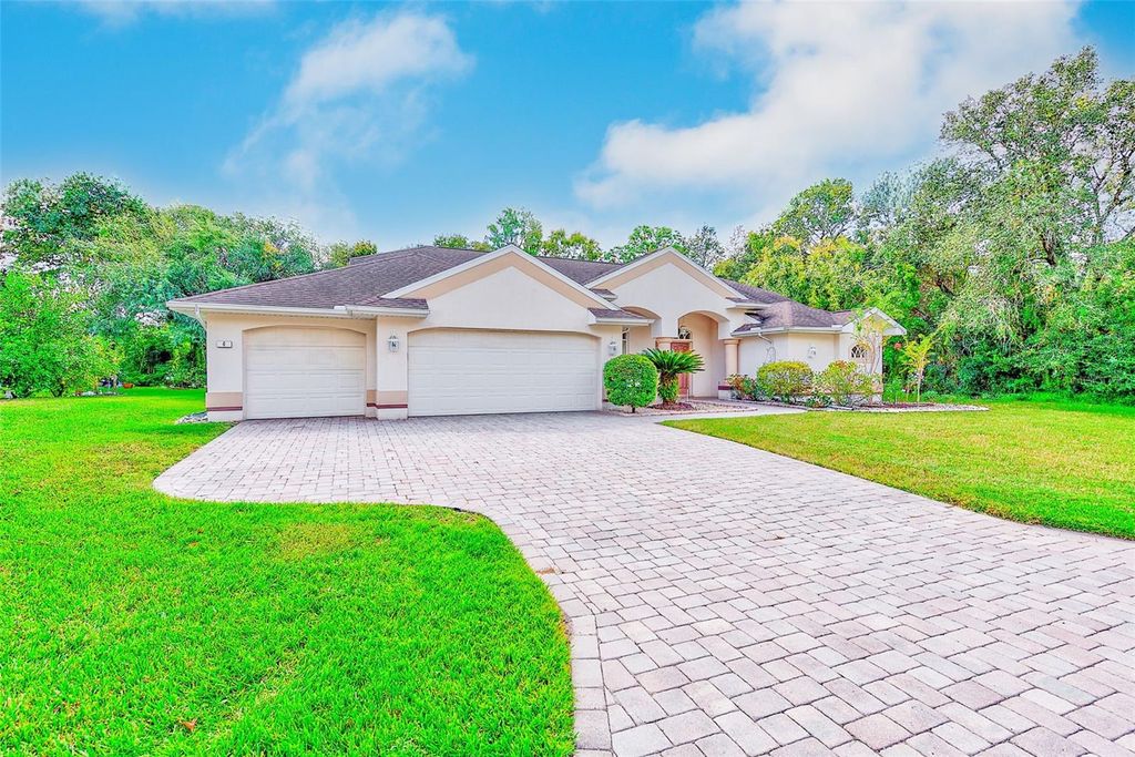 Photo of 4 Poppy Court, Homosassa, FL 34446 (MLS # TB8439879)