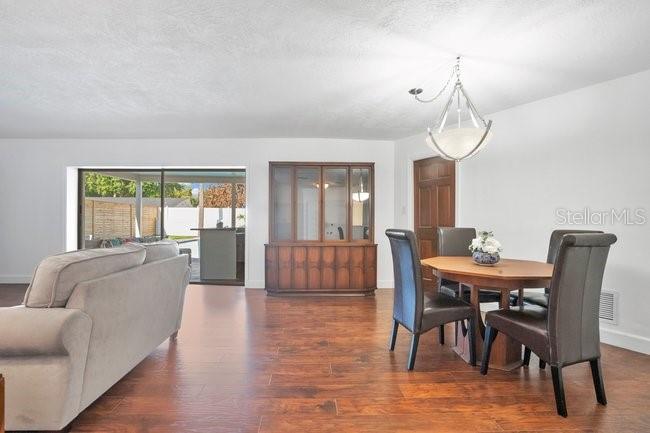 MAITLAND ISLE - Residential