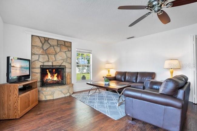 MAITLAND ISLE - Residential